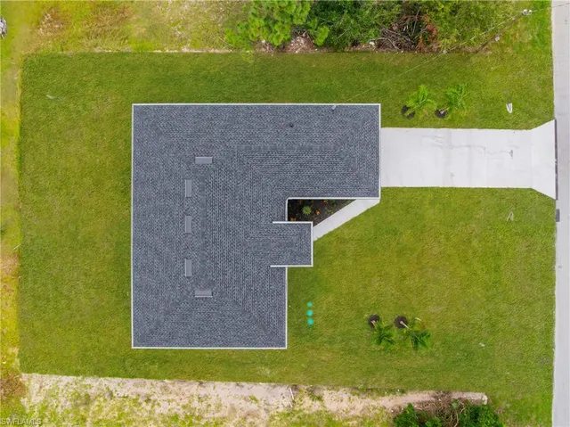 $379,000 | 343 Pullman Street, Lehigh Acres, FL 33974