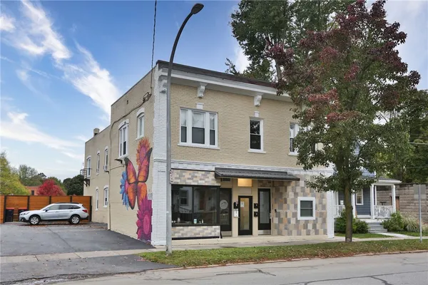 $1,350 | 167 Atlantic Avenue, Unit 3, Rochester, NY 14607