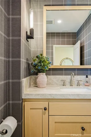 $1,938,000 | 109 Fairgreen, Irvine, CA 92618