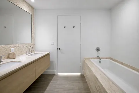 $799,000 | 2900 Northeast 7th Avenue, Unit 3606, Miami, FL 33137