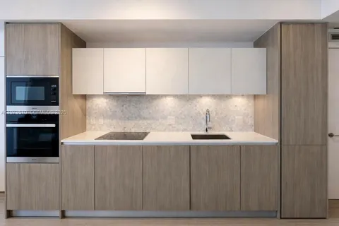 $799,000 | 2900 Northeast 7th Avenue, Unit 3606, Miami, FL 33137