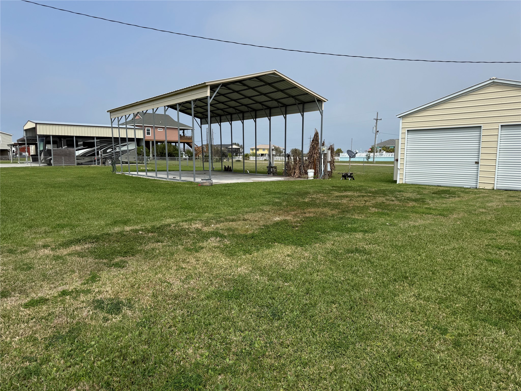 1128 Canal East Crystal Beach, TX 77650 - Photo 6 of 11