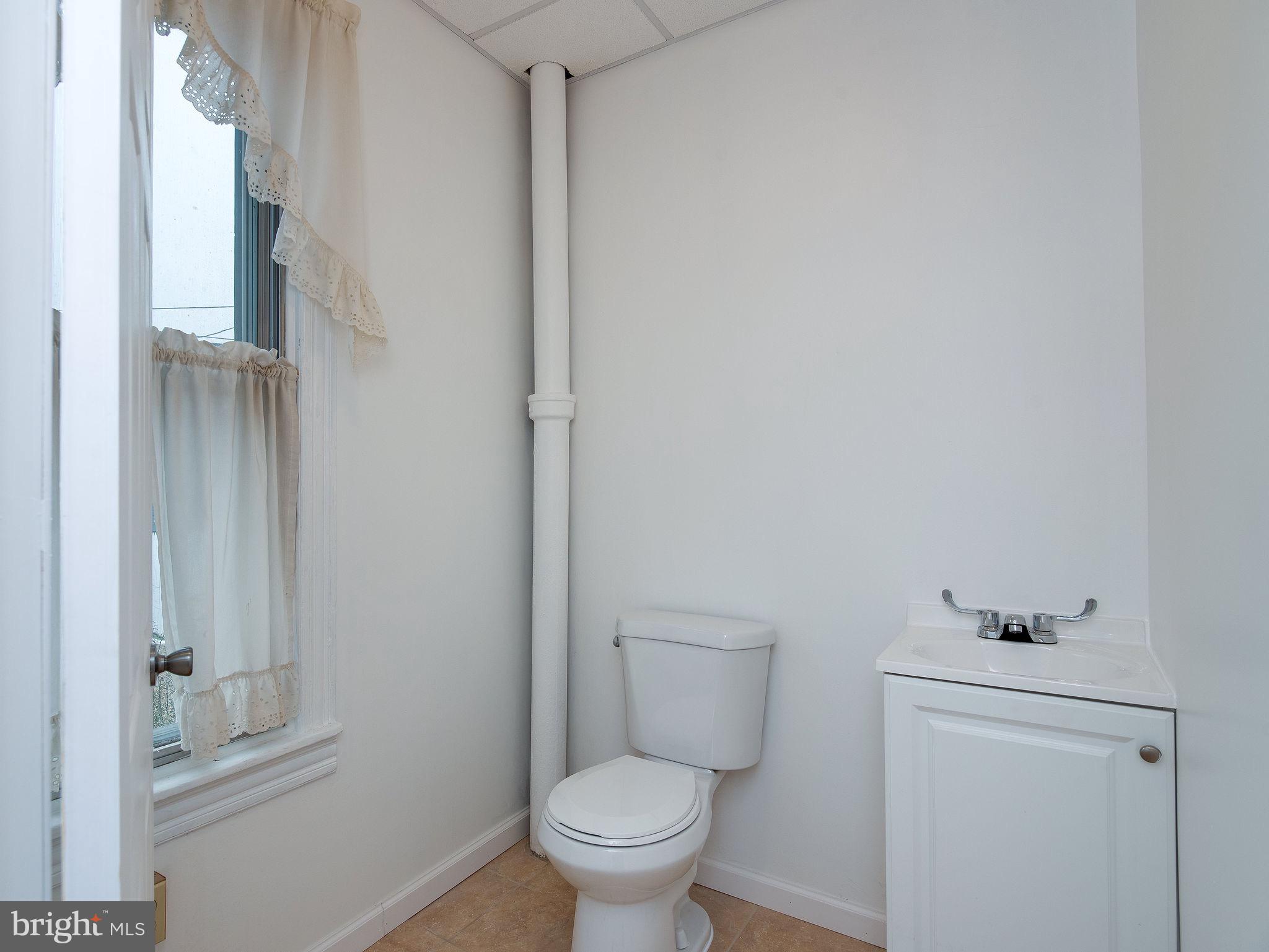 519 Robeson Street Reading, PA 19601 - Photo 7 of 16 Gallery Image 7