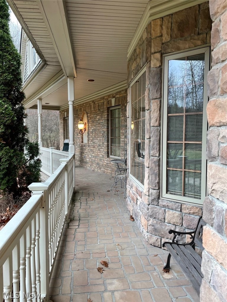 5120 West Bath Road Akron, OH 44333 - Photo 3 of 28 Gallery Image 3