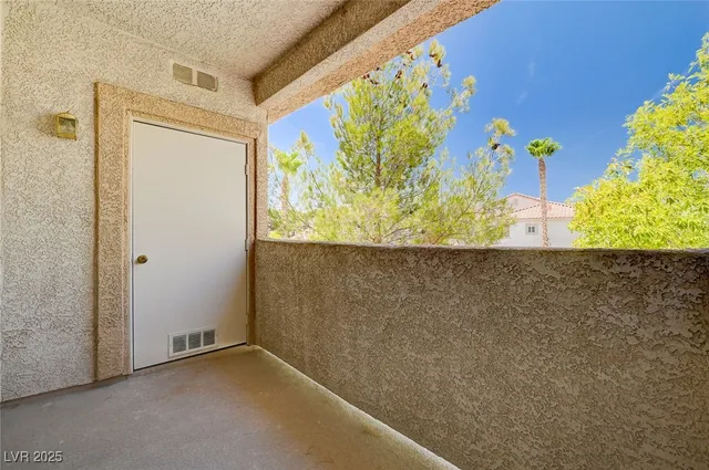 $1,600 | 855 North Stephanie Street, Unit 1724, Henderson, NV 89014