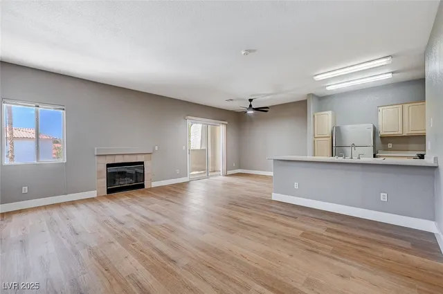 $1,600 | 855 North Stephanie Street, Unit 1724, Henderson, NV 89014