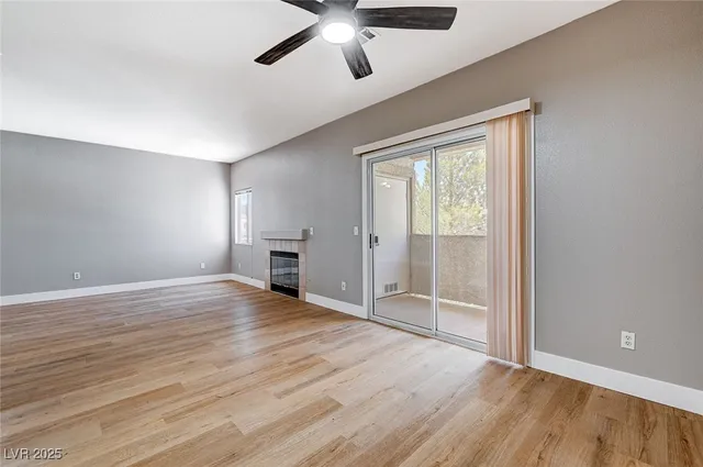 $1,600 | 855 North Stephanie Street, Unit 1724, Henderson, NV 89014