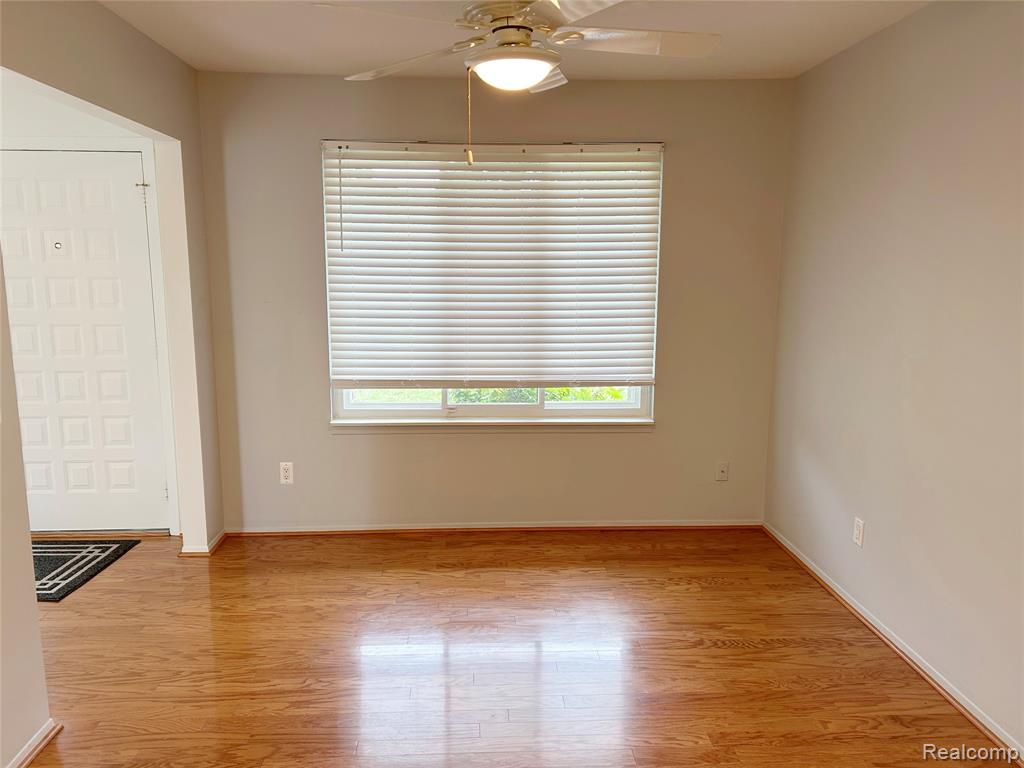 591 Tennyson Rochester Hills, MI 48307 - Photo 10 of 20