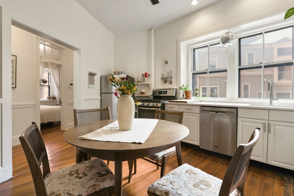 754 Centre Street, Unit 9 Boston, MA 02130 - Photo 8 of 23 Gallery Image 8