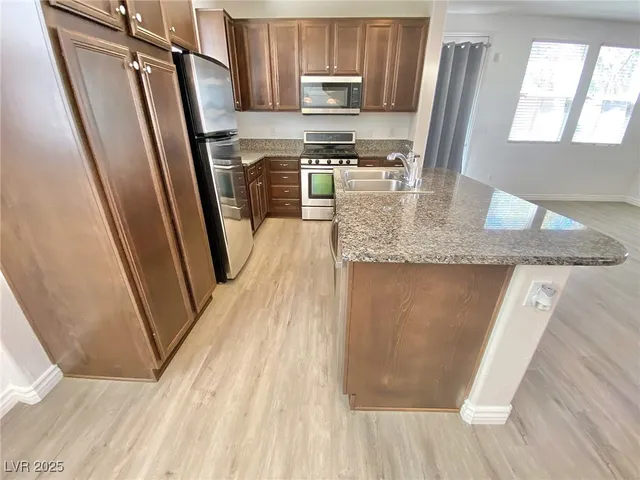 $2,175 | 9088 Mount Wilson Street, Las Vegas, NV 89113