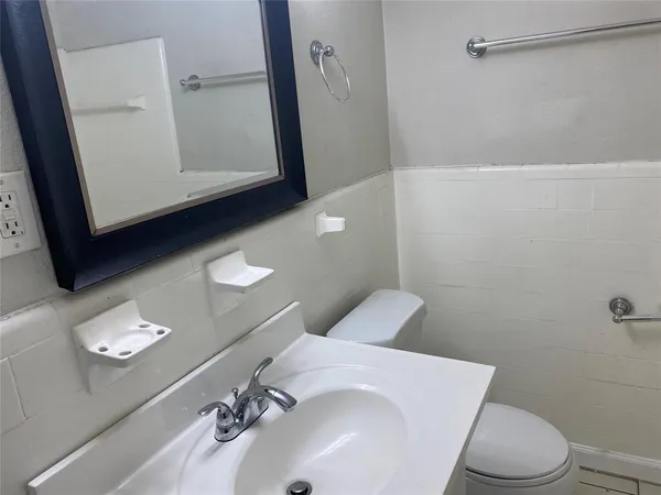 $925 | 4618 Reiger Avenue, Unit 112, Dallas, TX 75246