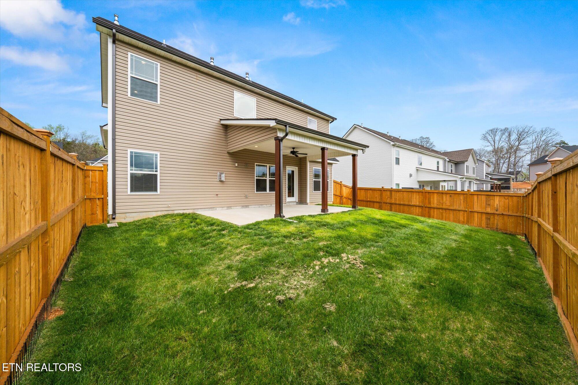 12668 Myrtle Ridge Lane Knoxville, TN 37932 - Photo 26 of 27 26-12668-Myrtle-Ridge-Ln-Knoxville-TN-26