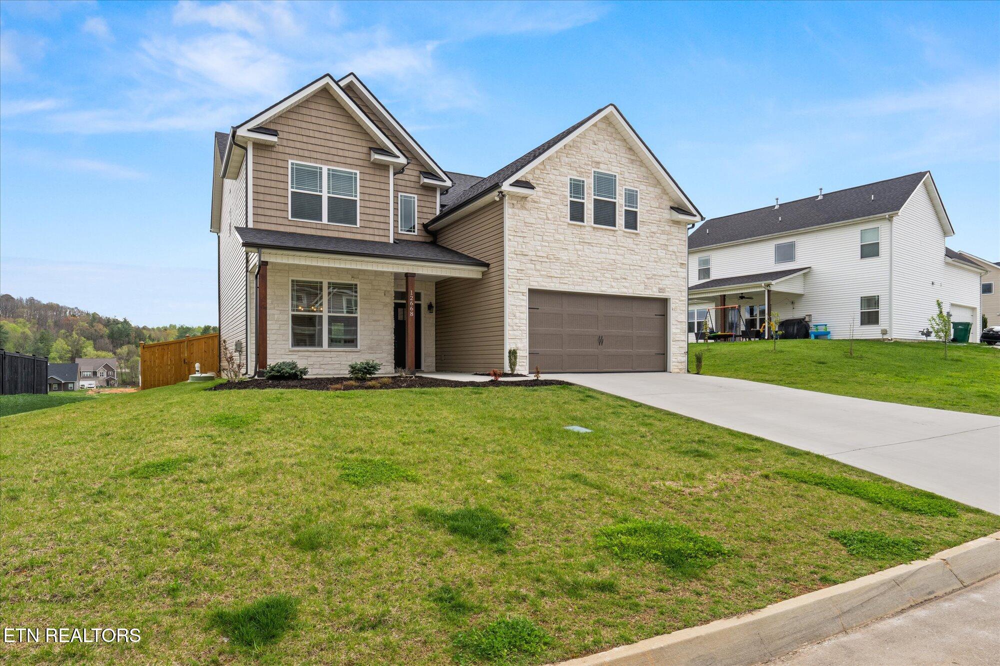 12668 Myrtle Ridge Lane Knoxville, TN 37932 - Photo 6 of 27 02-12668-Myrtle-Ridge-Ln-Knoxville-TN-2