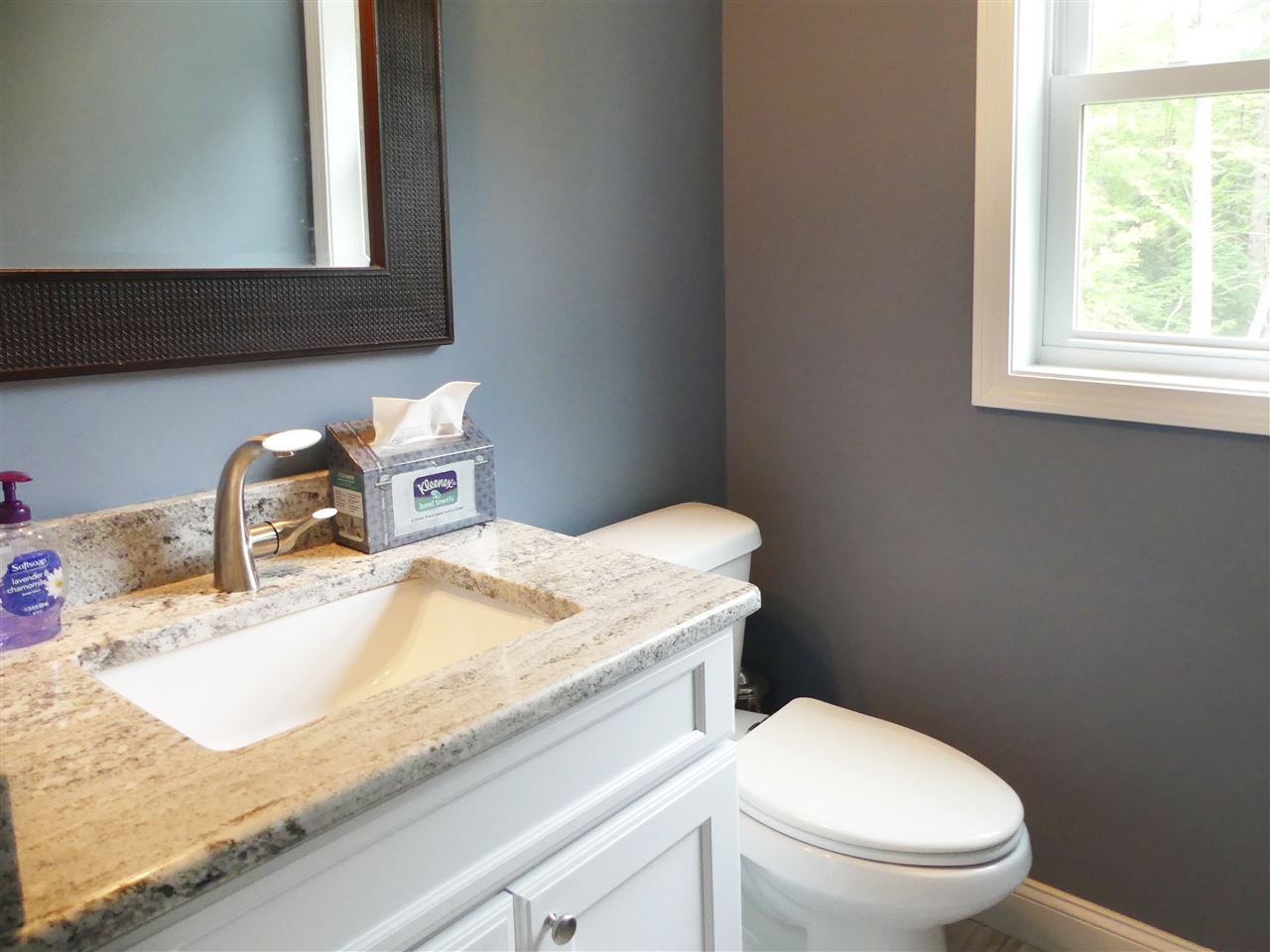 57 Sherburne Road Pelham, NH 03076 - Photo 14 of 29