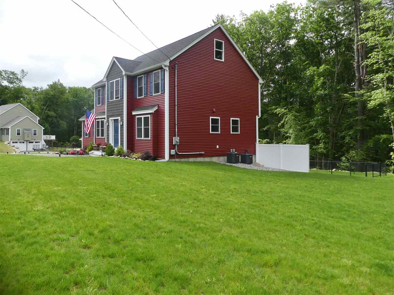 57 Sherburne Road Pelham, NH 03076 - Photo 4 of 29