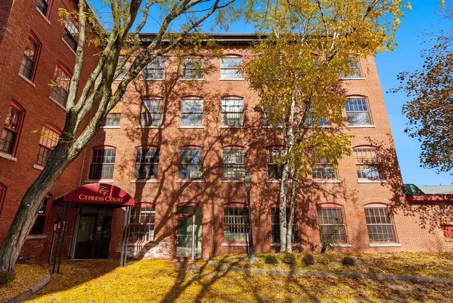 $209,000 | 335 Cypress Street, Unit 2P, Manchester, NH 03103