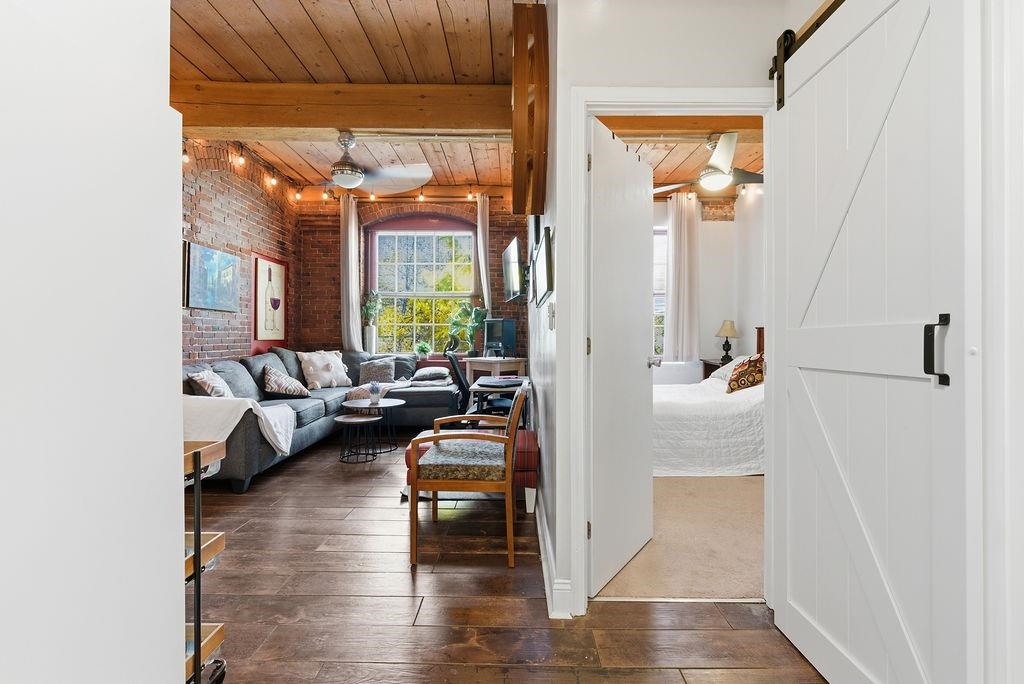 335 Cypress Street, Unit 2P Manchester, NH 03103 - Photo 6 of 16