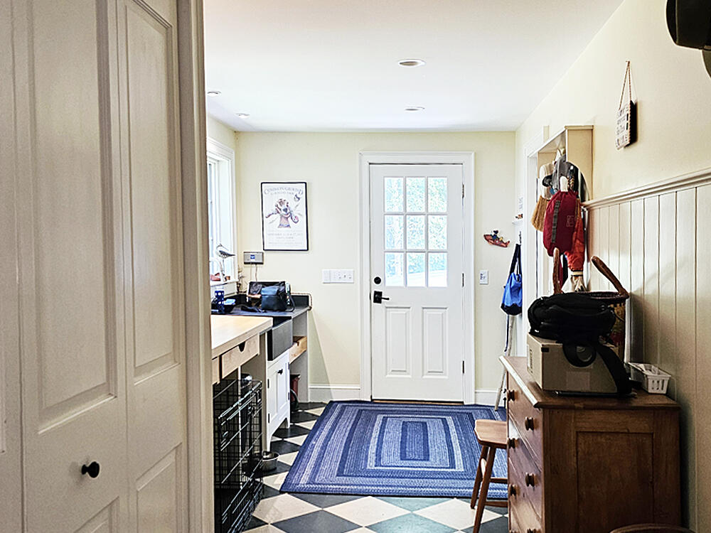150 Heath Road Bremen, ME 04551 - Photo 69 of 95 Side Entrance Utility Room-1