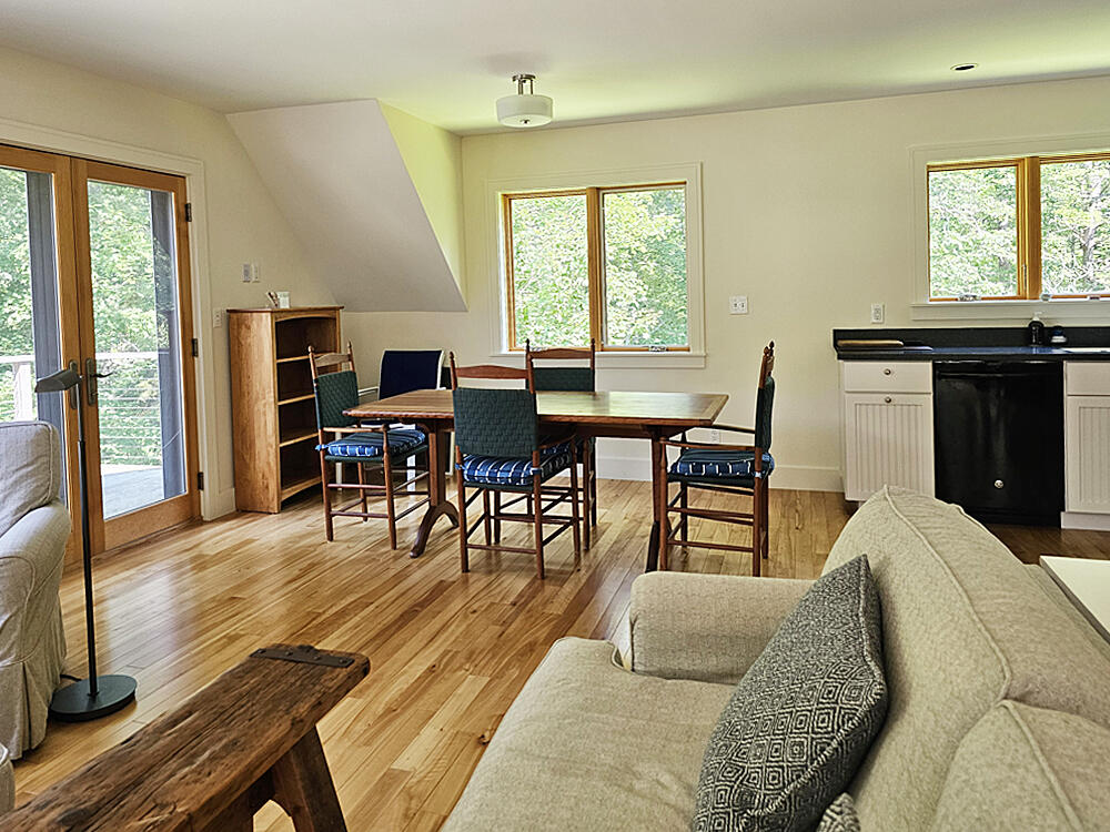 150 Heath Road Bremen, ME 04551 - Photo 77 of 95 Guest House Interior-2