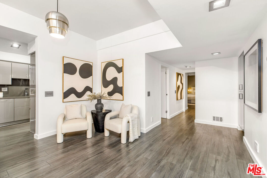 7250 Franklin Avenue, Unit 1204 Los Angeles, CA 90046 - Photo 15 of 54