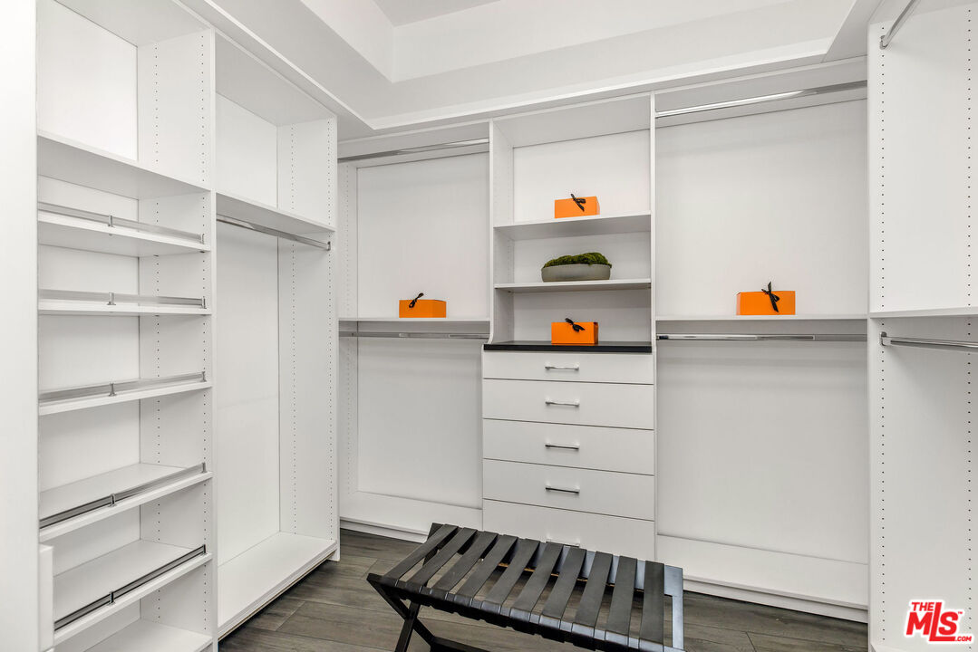 7250 Franklin Avenue, Unit 1204 Los Angeles, CA 90046 - Photo 25 of 54