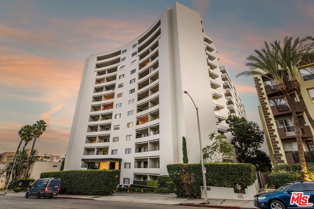 7250 Franklin Avenue, Unit 1204 Los Angeles, CA 90046 - Photo 32 of 54