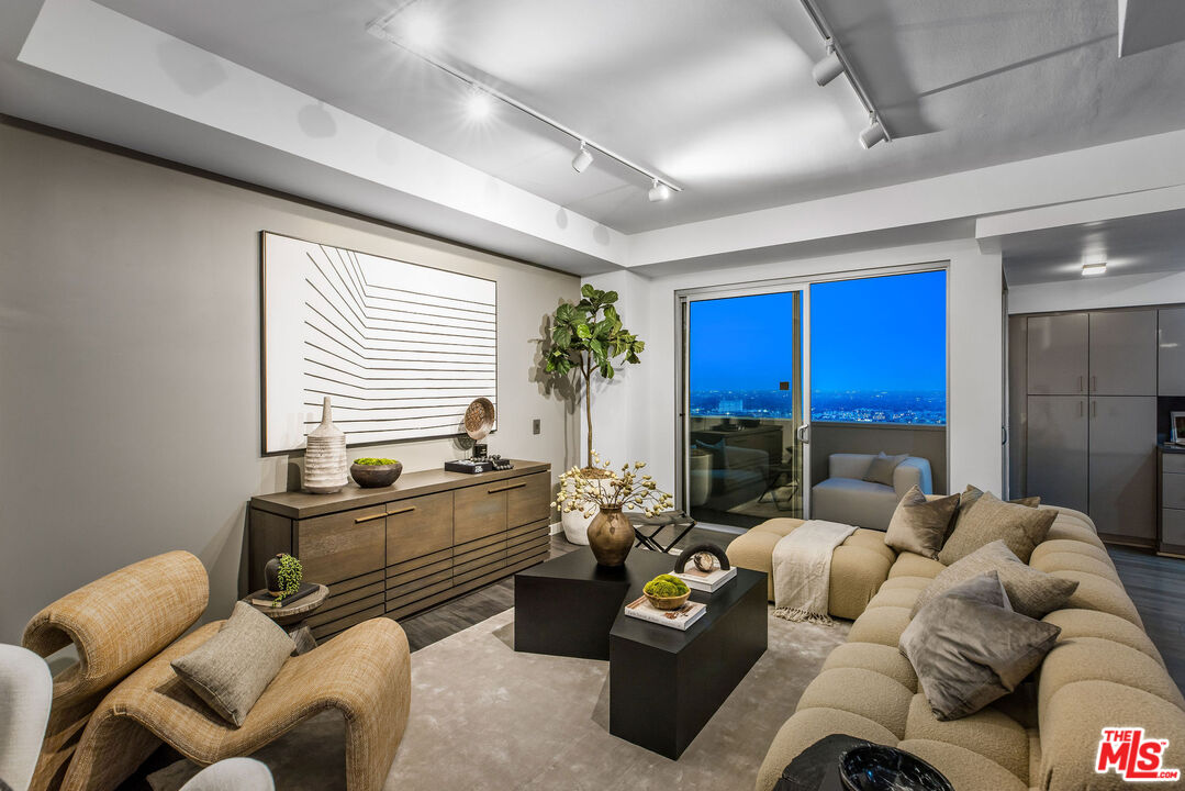 7250 Franklin Avenue, Unit 1204 Los Angeles, CA 90046 - Photo 48 of 54