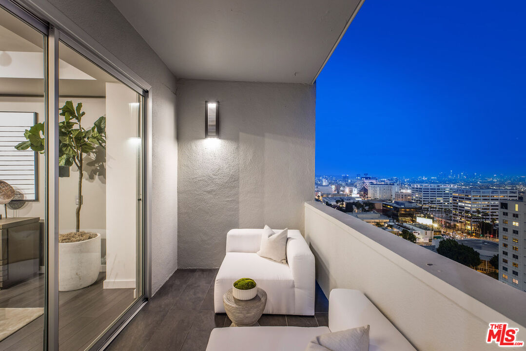 7250 Franklin Avenue, Unit 1204 Los Angeles, CA 90046 - Photo 49 of 54