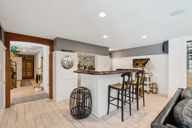 $9,998,000 | 60 Ocean Avenue, Kennebunkport, ME 04046