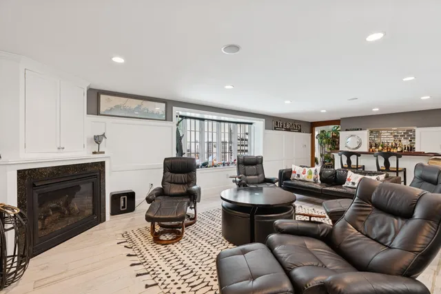 $9,998,000 | 60 Ocean Avenue, Kennebunkport, ME 04046