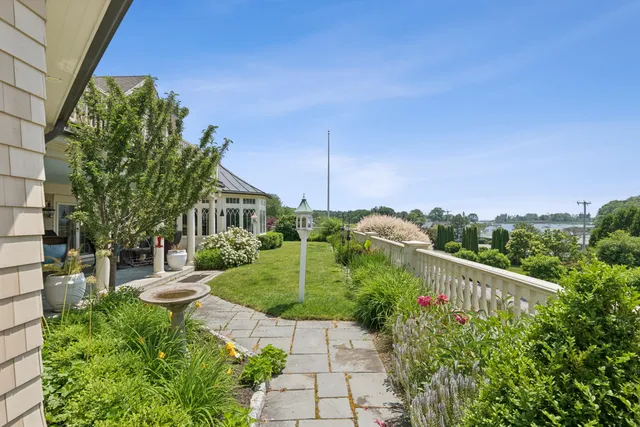 $9,998,000 | 60 Ocean Avenue, Kennebunkport, ME 04046