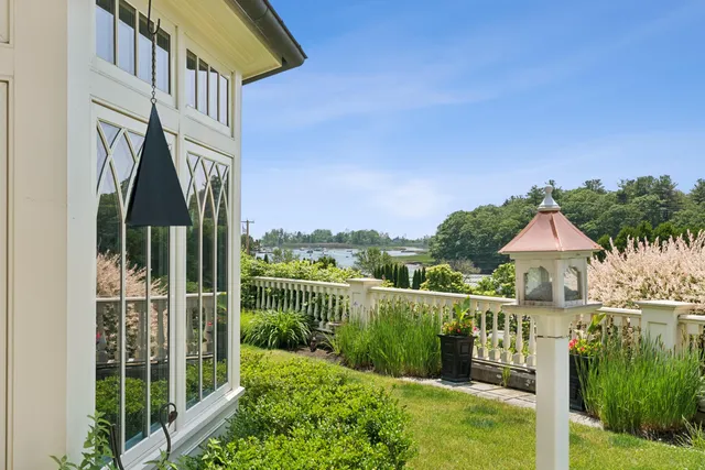 $9,998,000 | 60 Ocean Avenue, Kennebunkport, ME 04046