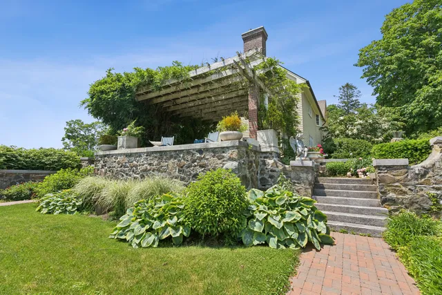 $9,998,000 | 60 Ocean Avenue, Kennebunkport, ME 04046