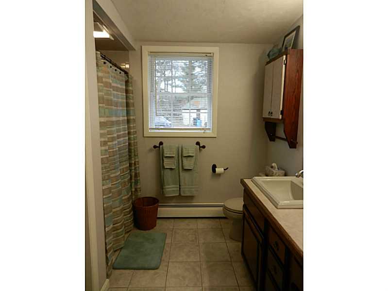 19 3 M Road Coventry, RI 02816 - Photo 23 of 25 Bathroom.