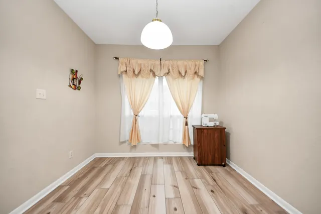 $399,999 | 2706 Oak Ridge Park Drive, Houston, TX 77084