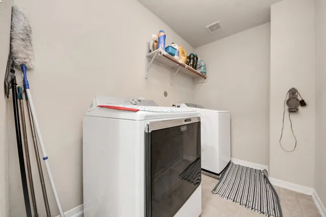 $399,999 | 2706 Oak Ridge Park Drive, Houston, TX 77084