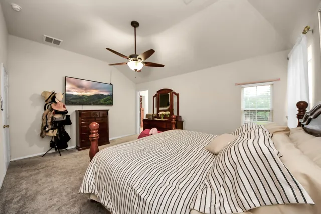 $399,999 | 2706 Oak Ridge Park Drive, Houston, TX 77084