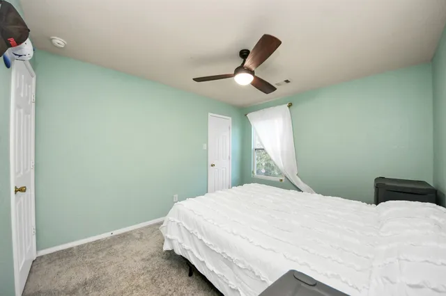 $399,999 | 2706 Oak Ridge Park Drive, Houston, TX 77084