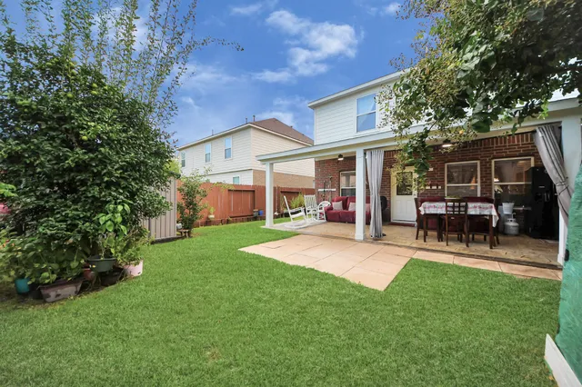 $399,999 | 2706 Oak Ridge Park Drive, Houston, TX 77084