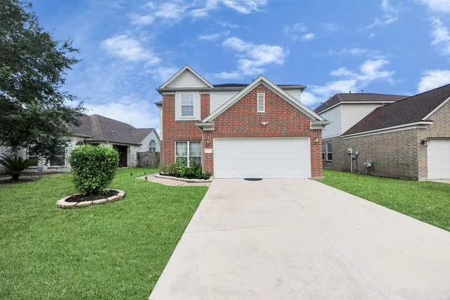 $399,999 | 2706 Oak Ridge Park Drive, Houston, TX 77084