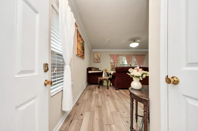 $399,999 | 2706 Oak Ridge Park Drive, Houston, TX 77084