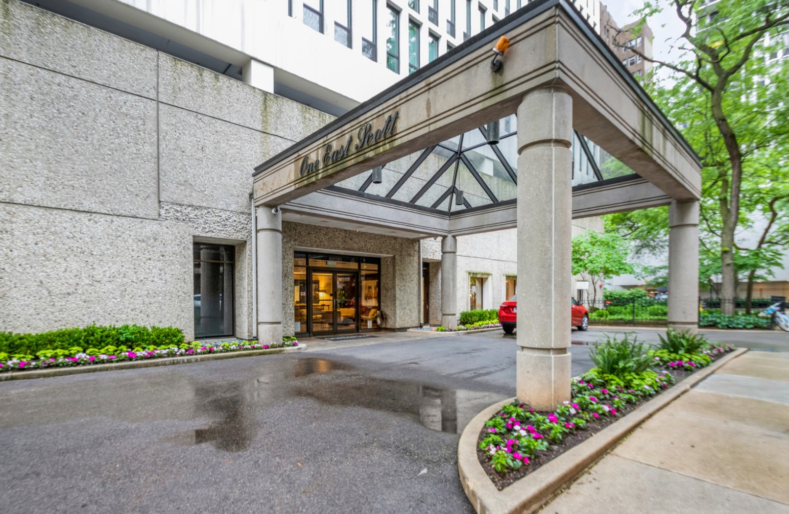 1 East Scott Street, Unit 1105 Chicago, IL 60610 - Photo 2 of 16