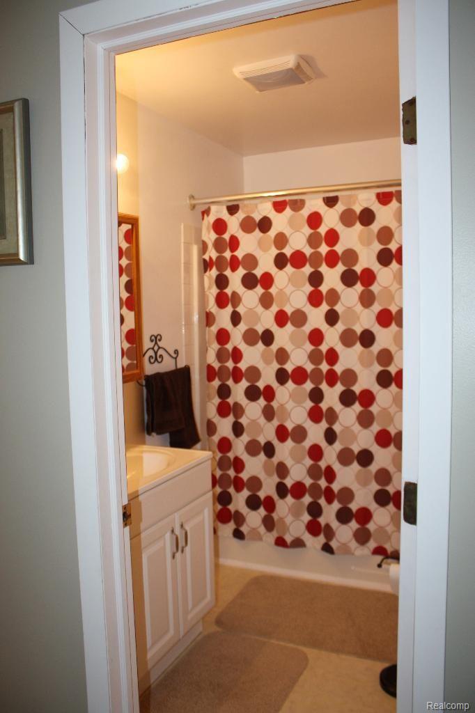 11725 Rynn Road Emmett, MI 48022 - Photo 15 of 33 full bath
