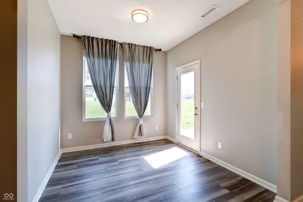 $355,000 | 13501 Dewpoint Lane, Fishers, IN 46037