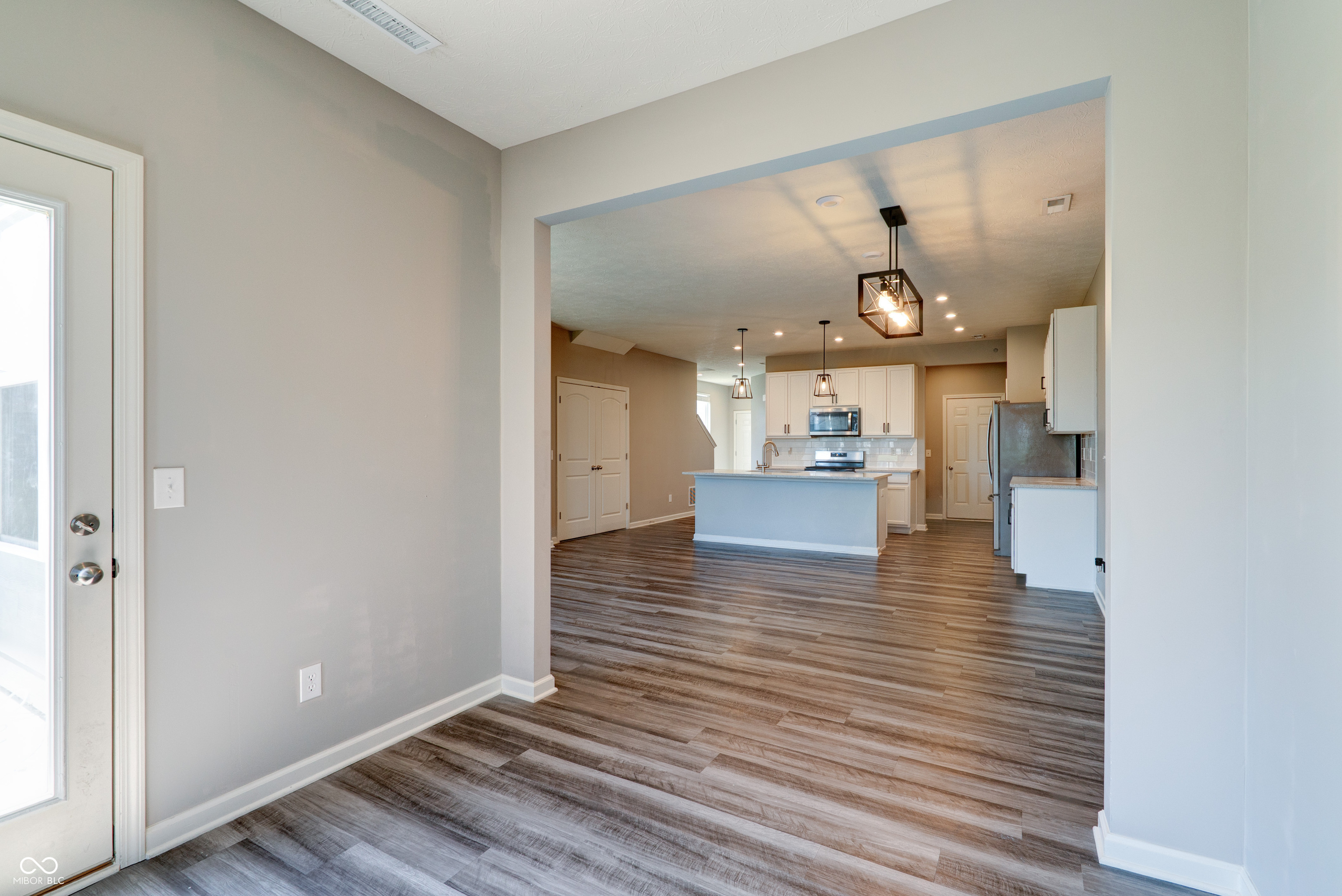 13501 Dewpoint Lane Fishers, IN 46037 - Photo 14 of 46
