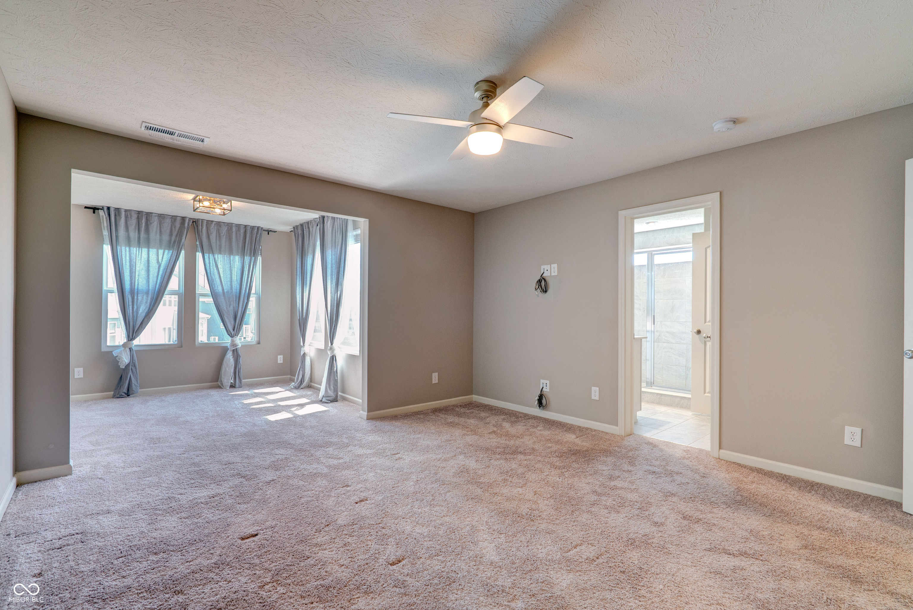 13501 Dewpoint Lane Fishers, IN 46037 - Photo 22 of 46