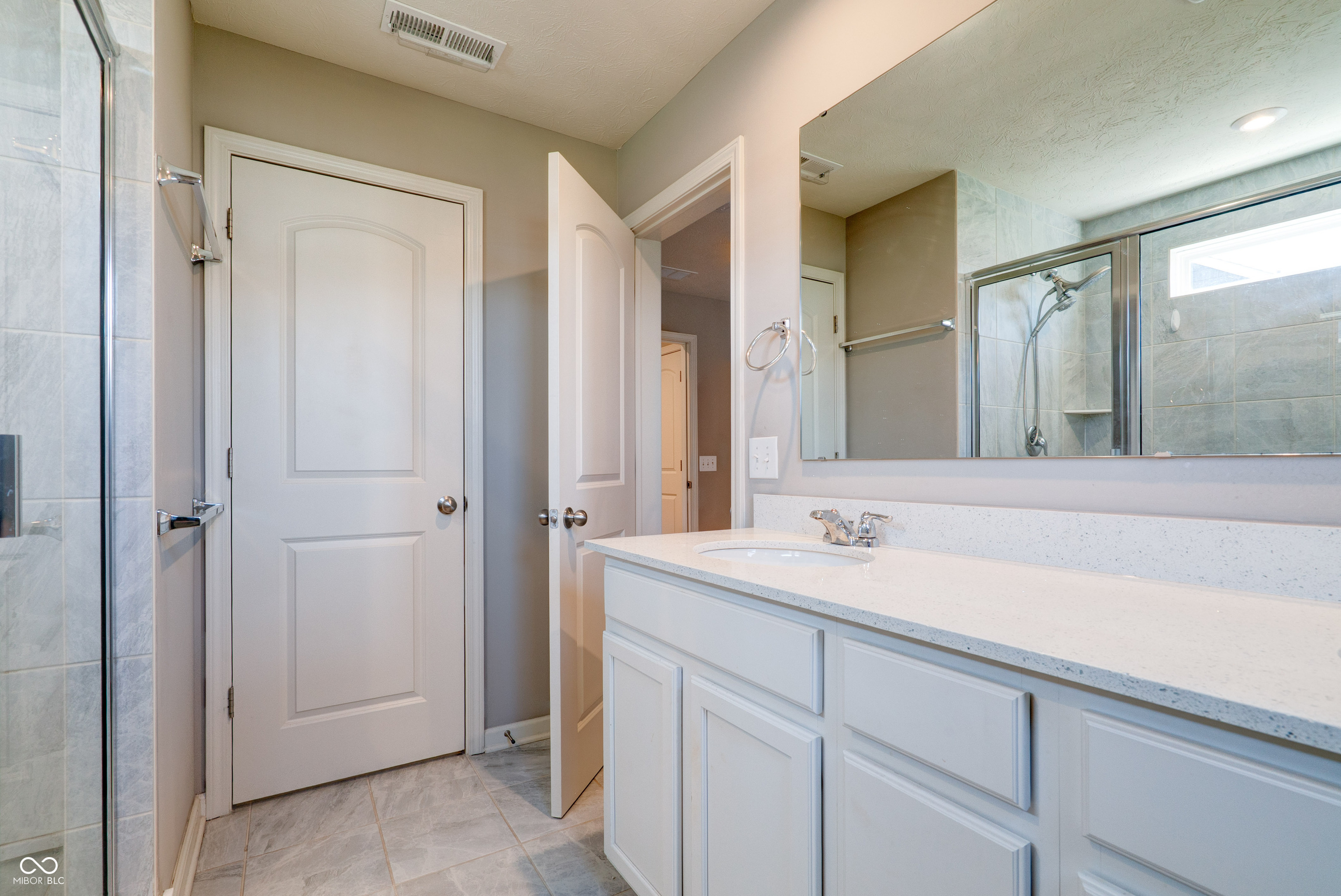 13501 Dewpoint Lane Fishers, IN 46037 - Photo 28 of 46