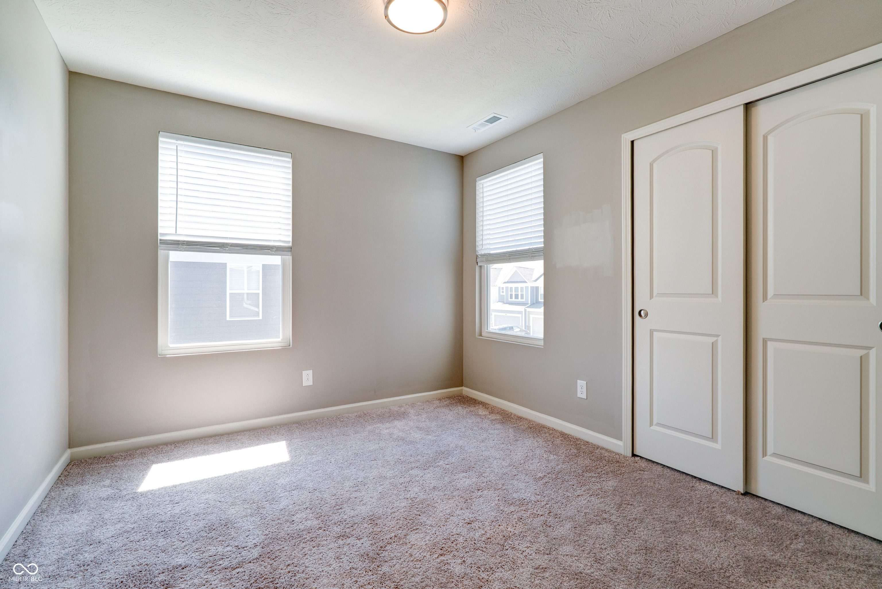 13501 Dewpoint Lane Fishers, IN 46037 - Photo 32 of 46