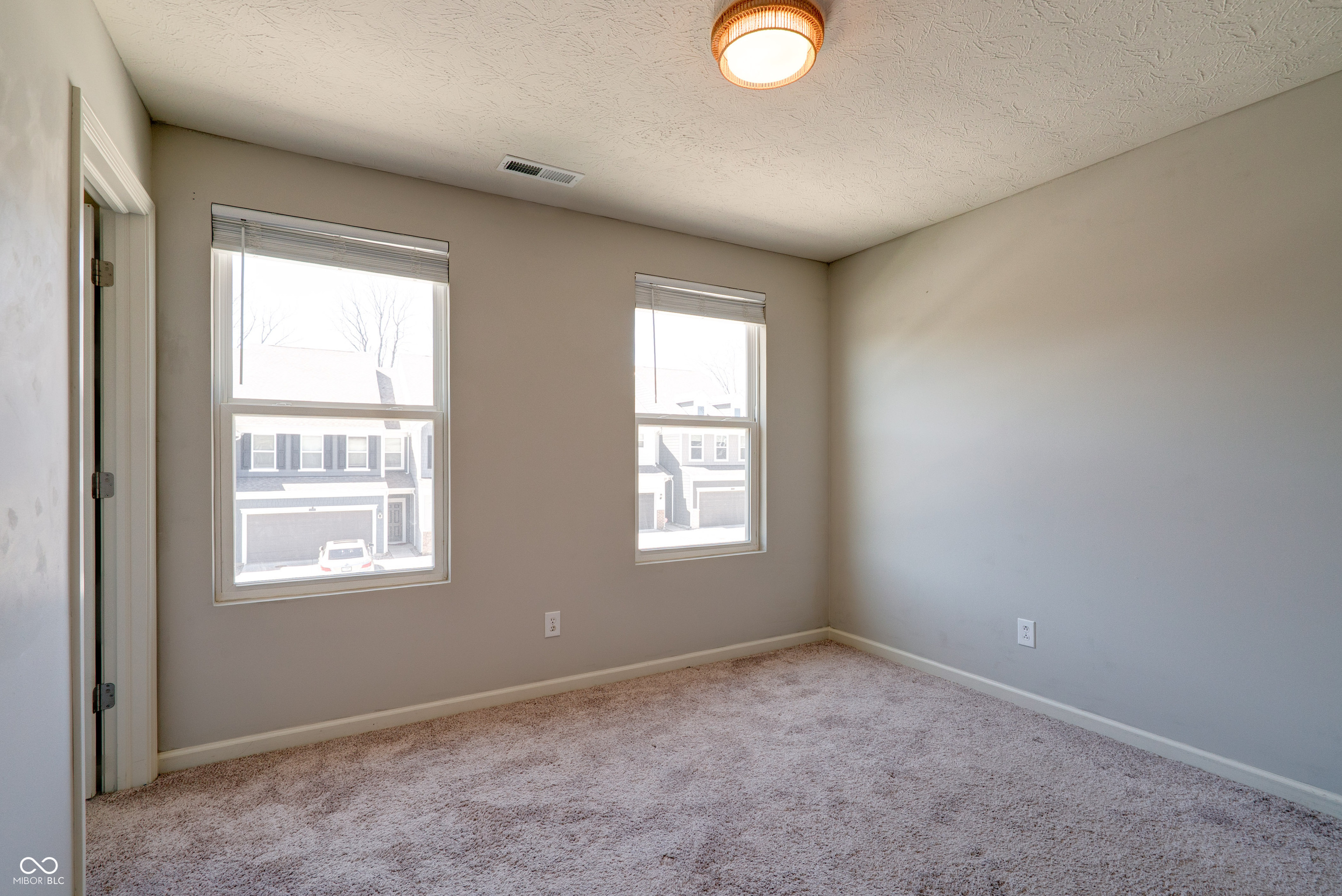 13501 Dewpoint Lane Fishers, IN 46037 - Photo 37 of 46