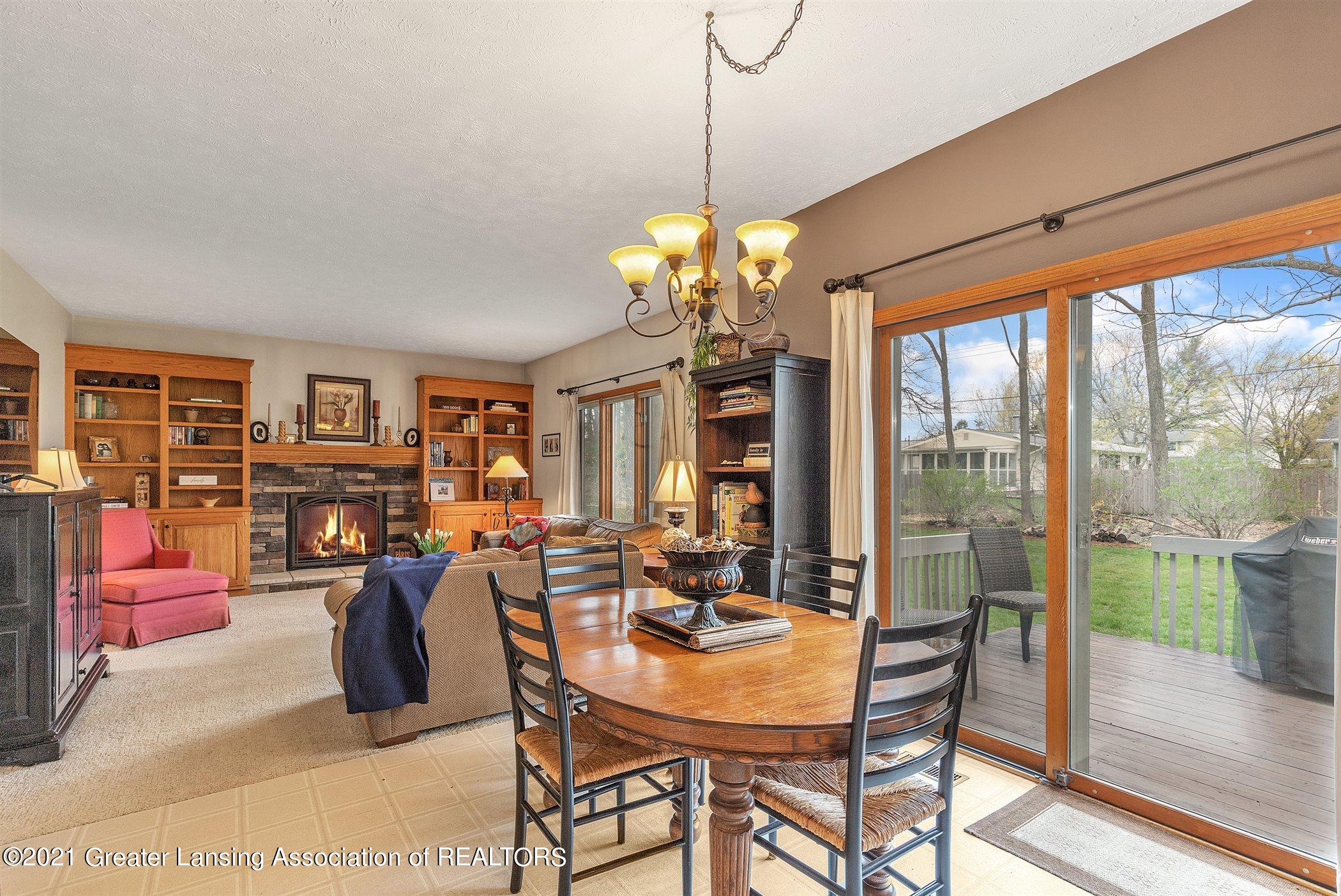 1094 Buckingham Road Haslett, MI 48840 - Photo 17 of 46 19-1094 buckingham rd-windowstill-reales